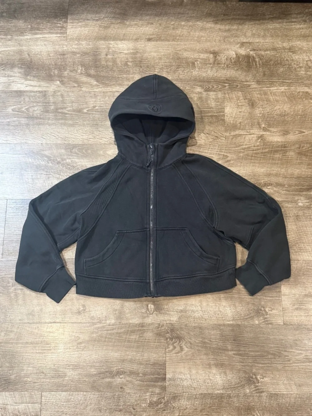 Lululemon athletica black scuba jacket womens size XS.